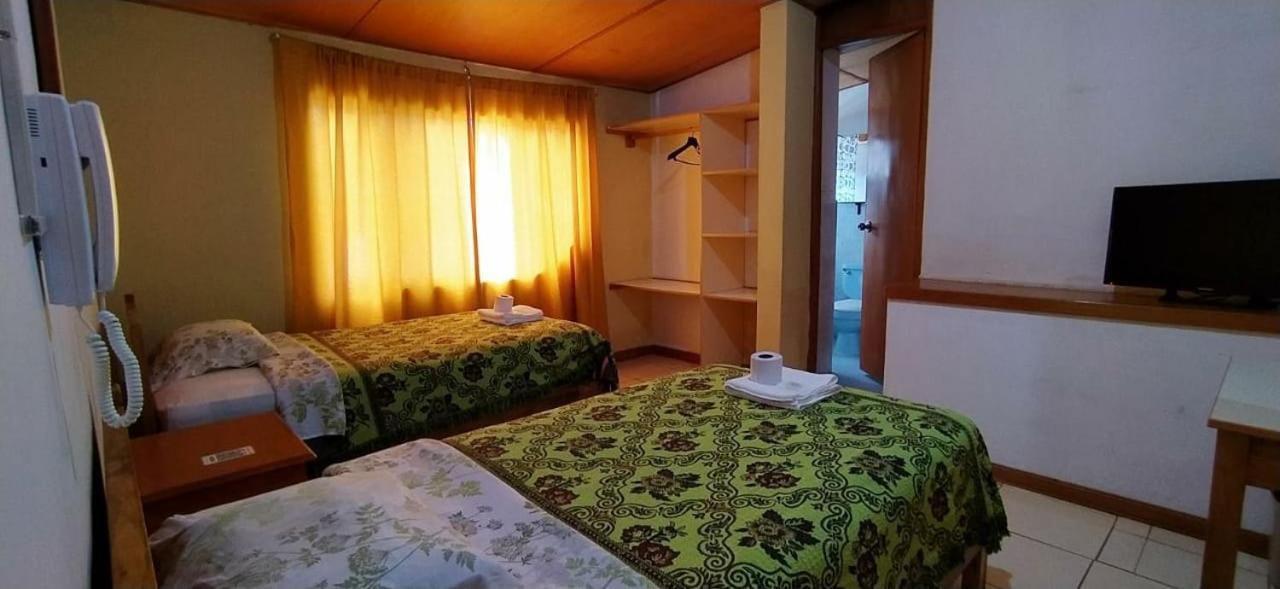 Hostal Dulzura Caraz Exterior photo