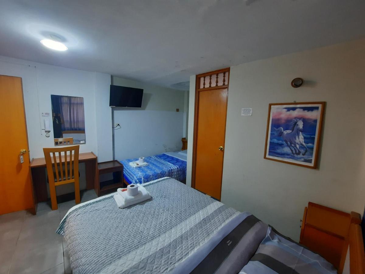Hostal Dulzura Caraz Exterior photo